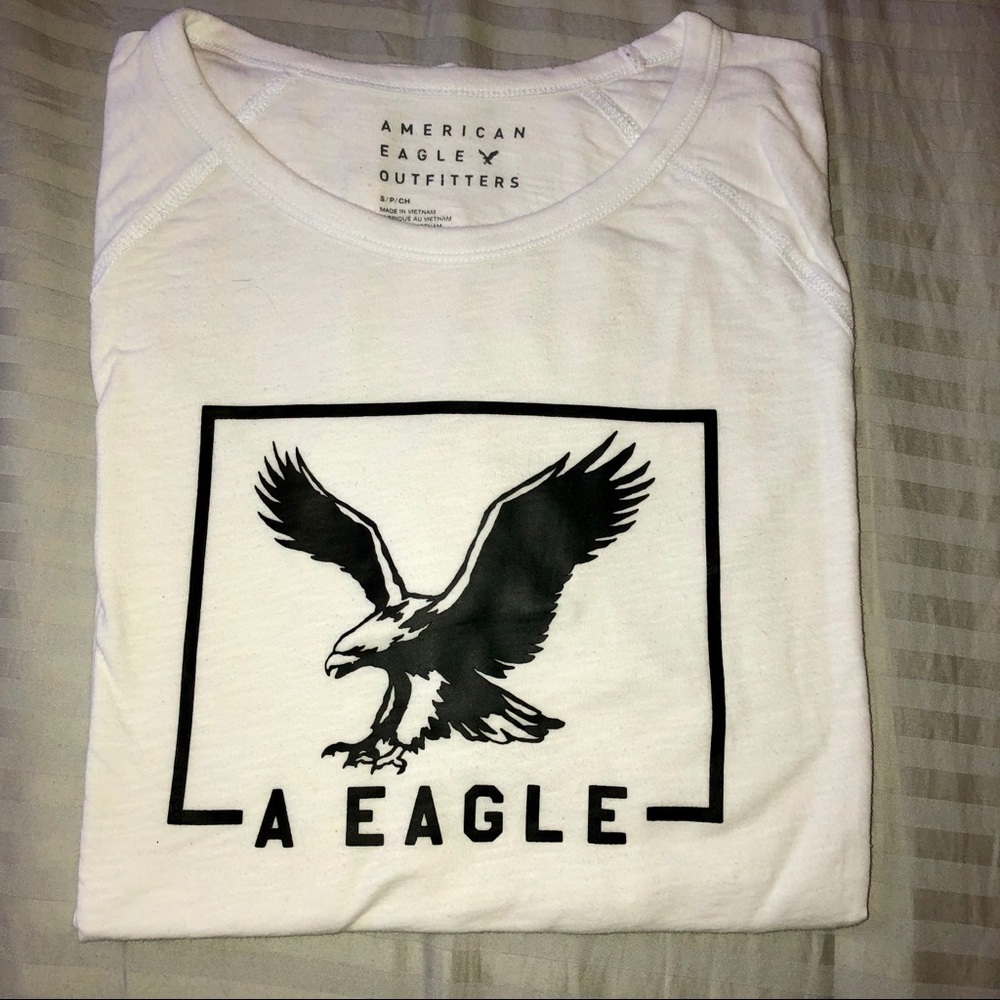 AEO [3D] Graphic Tee - Size S